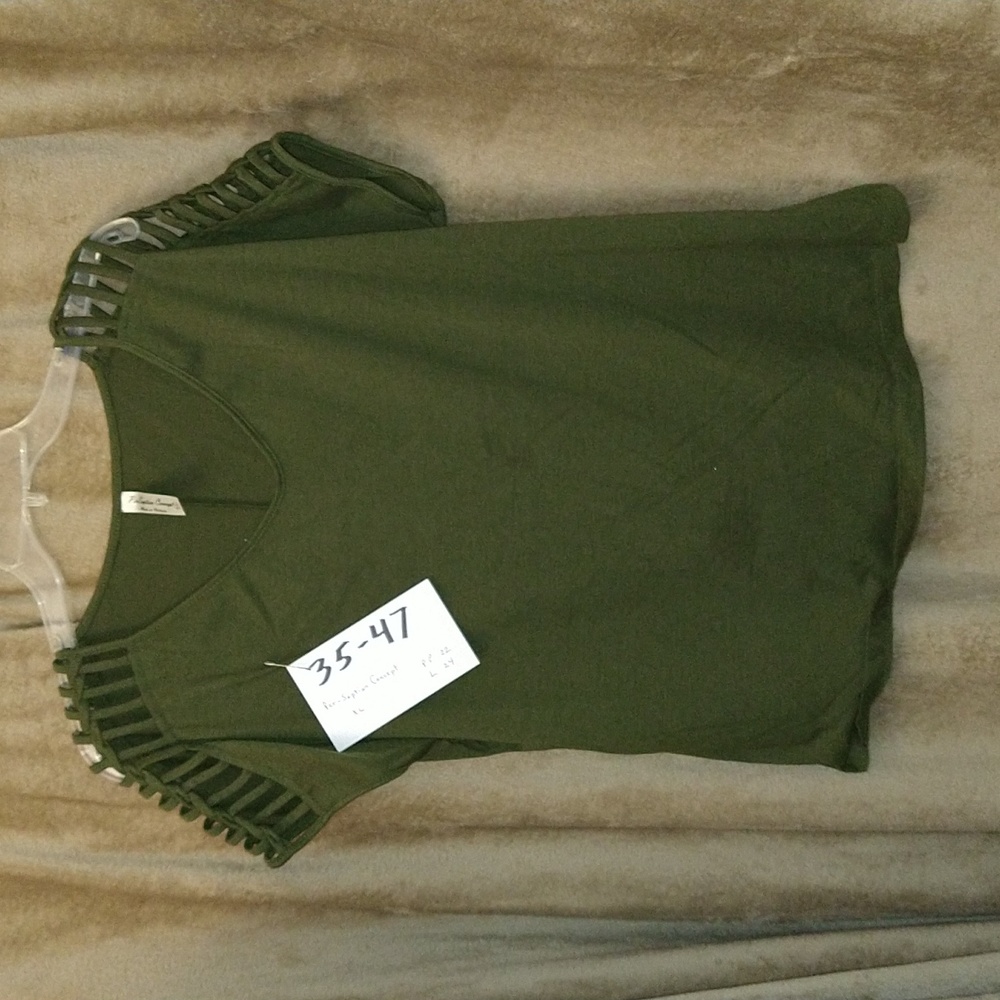Women's top by Per-Seption Concept. size XL